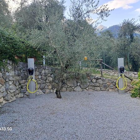 Maso Tobel Riva Del Garda Villa Bagian luar foto