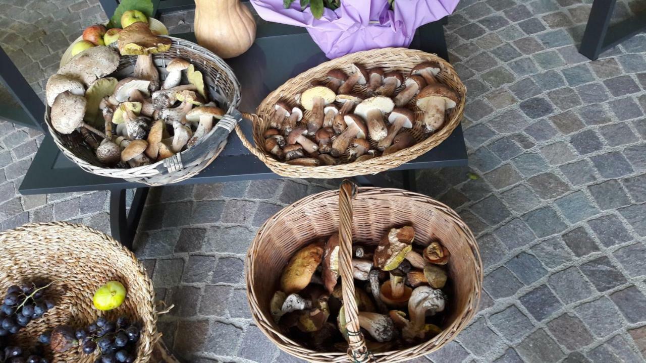Maso Tobel Riva Del Garda Villa Bagian luar foto